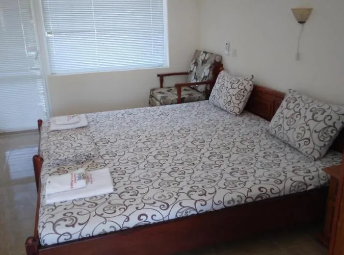 キャンプ場 Goldfish *