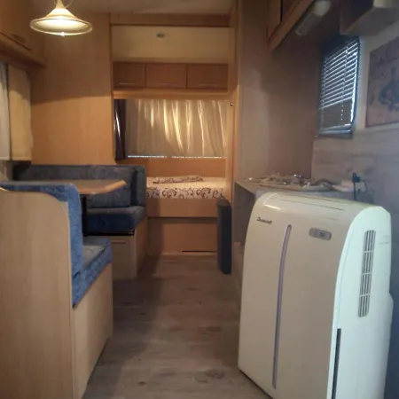 Camping Goldfish * Σωζόπολη
