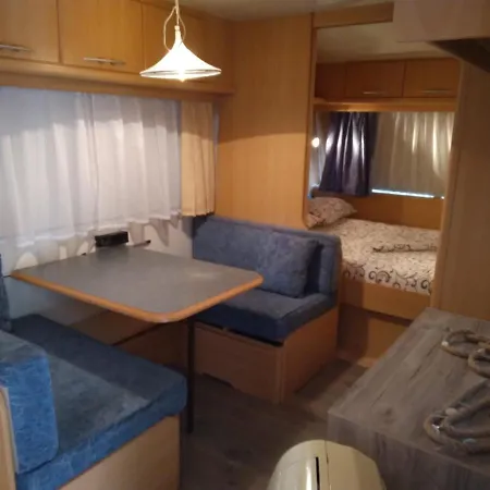 Κάμπινγκ Camping Goldfish Σωζόπολη