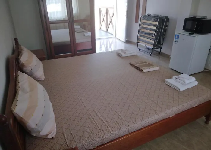 Campsite Camping Goldfish